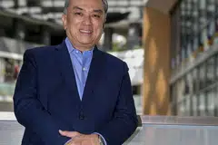 Berlatarbelakangkan era Revolusi Industri 4.0, Encik Suhaimi Salleh, Ketua Pegawai Eksekutif (CEO) Kumpulan SSA Group, menyatakan dalam siri 2 bahagian ini bahawa kemahiran insani seperti ketangkasan dan penyesuaian diri jauh lebih penting berbanding teknologi amali seperti kecerdasan buatan dan robotik. Apa yang lebih penting adalah kemampuan untuk memanfaatkan kuasa yang ditawarkan teknologi. 