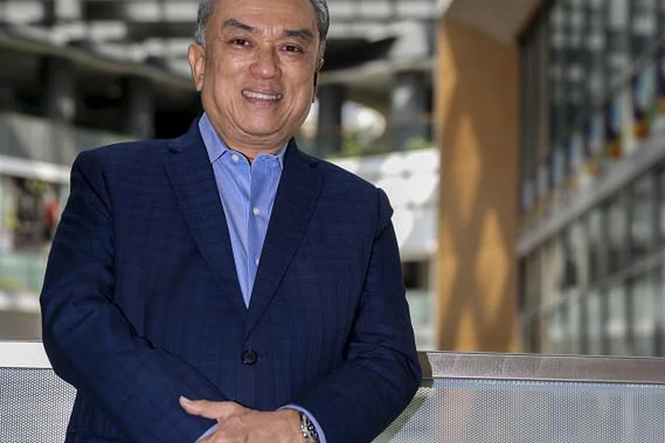 Berlatarbelakangkan era Revolusi Industri 4.0, Encik Suhaimi Salleh, Ketua Pegawai Eksekutif (CEO) Kumpulan SSA Group, menyatakan dalam siri 2 bahagian ini bahawa kemahiran insani seperti ketangkasan dan penyesuaian diri jauh lebih penting berbanding teknologi amali seperti kecerdasan buatan dan robotik. Apa yang lebih penting adalah kemampuan untuk memanfaatkan kuasa yang ditawarkan teknologi. 