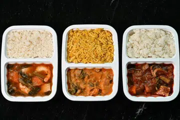Terdapat 20 kes keracunan makanan di Sekolah Seni Singapura (Sota) selepas pelajar memakan makanan sedia dimakan semasa sesi persediaan ketahanan makanan di sekolah pada Hari Pertahanan Mutlak.