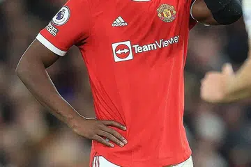 PERANCIS 'OKEY' MAN U TIDAK: Pogba mengaku tidak hadapi masalah sewaktu mewakili Perancis. - Foto AFP