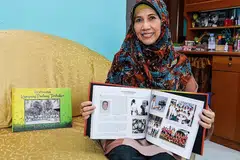 SOROT SEJARAH KELUARGA: Penerima Hadiah Sastera Singapura, Cik Hafiza Talib, akan mengendalikan bengkel penulisan bertajuk 'Meriwayatkan Cerita dan Khazanah Keluarga untuk Generasi Akan Datang' Sabtu ini sempena Bulan Bahasa.