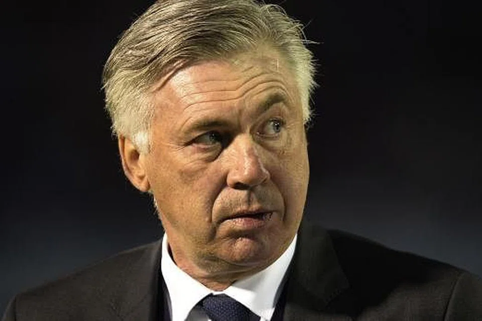 PENGURUS DIPECAT: Carlo Ancelotti telah dipecat oleh Real Madrid selepas memimpin kelab itu selama dua musim. - Foto AFP