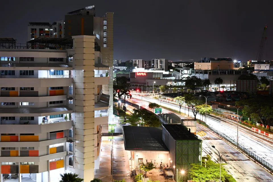 peruncit elektrik, electric retailers, kontrak, tamat tempoh