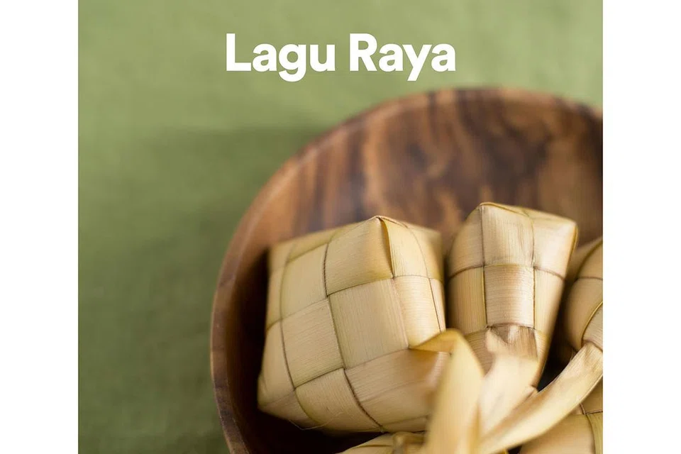 NOSTALGIA LEBARAN: Senarai lagu Raya 'wajib' pastinya kembalikan kenangan suka duka beraya. - Foto SPOTIFY