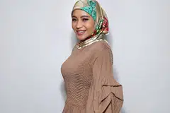 A. Aida, Azeva, kerjaya seni, penerbit terkenal Malaysia, a aida production