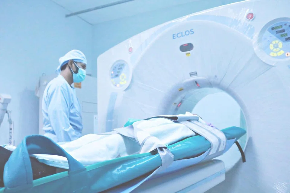 Mereka yang berada pada tahap risiko sederhana hingga tinggi mungkin perlu menjalani ujian tekanan jantung atau angiografi tomografi berkomputer (CTA) bagi mengenal pasti masalah pada saluran darah jantung.
