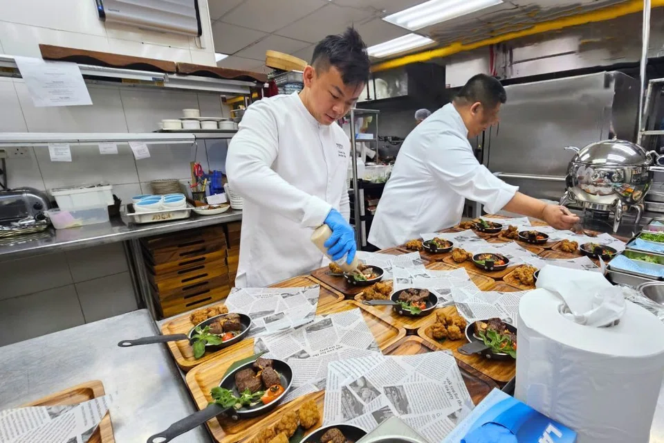 Encik Vincent Aw, restoran ginger