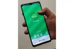 BANTU PEKERJA: Mendaki Sense melancarkan aplikasi mudah alih CariKerja untuk memberikan kemudahan kepada pencari kerja melayari dan memohon pekerjaan dan mendapatkan sumber pendapatan secepat mungkin. - Foto fail 