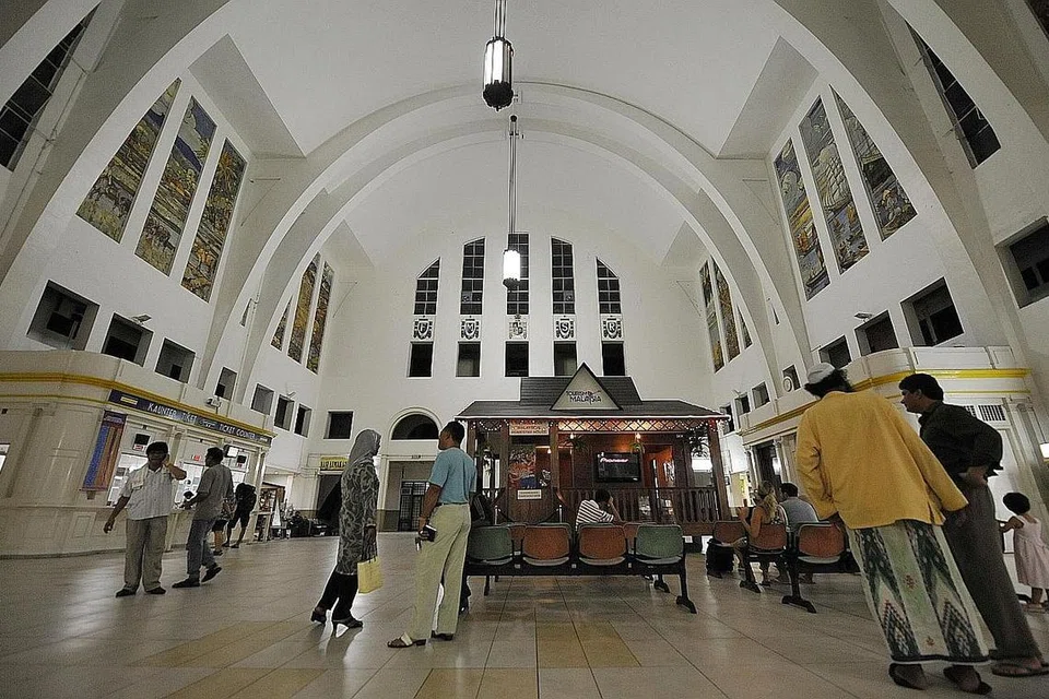 ANTARA CADANGAN ORANG RAMAI: BINA MUZIUM UNTUK HIDUPKAN ZAMAN KEGEMILANGAN - JADIKAN KENANGAN: Antara cadangan orang ramai termasuk menempatkan sebuah muzium di bekas stesen kereta api itu agar dapat menghidupkan zaman kegemilangan bangunan itu. - Foto fail
