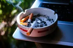 Kadar isi rumah penduduk Singapura, belanja bagi perjudian dan rokok, merosot, Jabatan Perangkaan Singapura (Singstat)