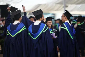 Tan See Leng, Skim pelatih siswazah, Grit