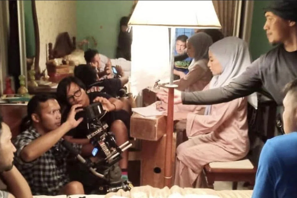 CABARAN MENJIWAI WATAK: Dr Nadia Marican berterima kasih kepada pelakon dan kru penggambaran filem ‘Syaaban’ yang banyak membantu dan memberinya tunjuk ajar semasa melakonkan watak Fatimah.