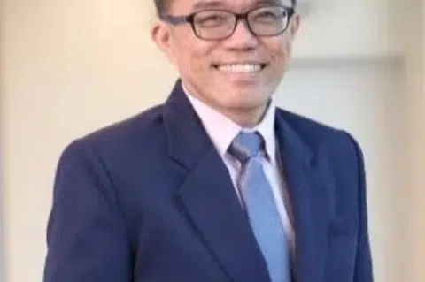 Profesor Madya Yong Keng Kwang akan menggantikan Dr Jamie Mervyn Lim sebagai Ketua Pegawai Eksekutif (CEO) Hospital Ren Ci.