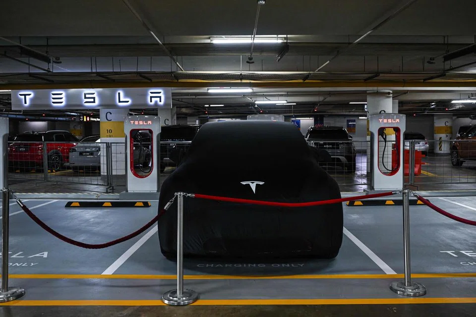 DIPIKAT MALAYSIA: Tesla lancar Kenderaan Elektrik (EV) pertama di Malaysia, Model Y, dengan harga bermula RM199,000 ($57,735).