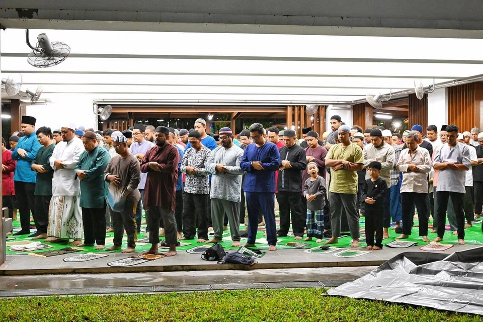 Solat Aidilfitri 2026 bakal diadakan di ruang solat kariah di serata Singapura.