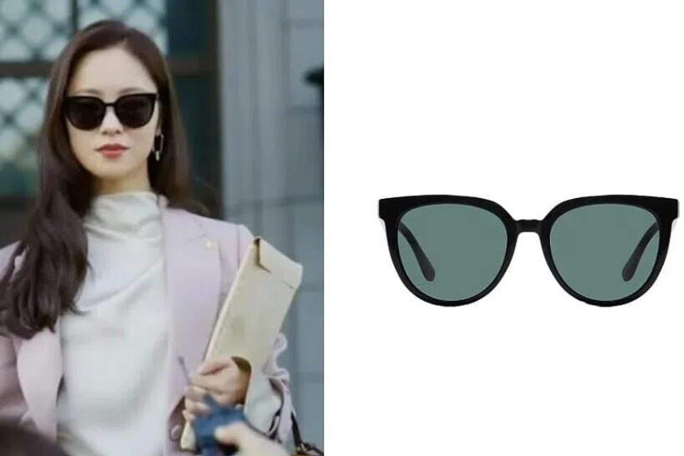 Pelakon Korea, Jeon Yeo-Bin, kelihatan seperti peguam yang tegas dengan cermin mata hitam daripada Carin.