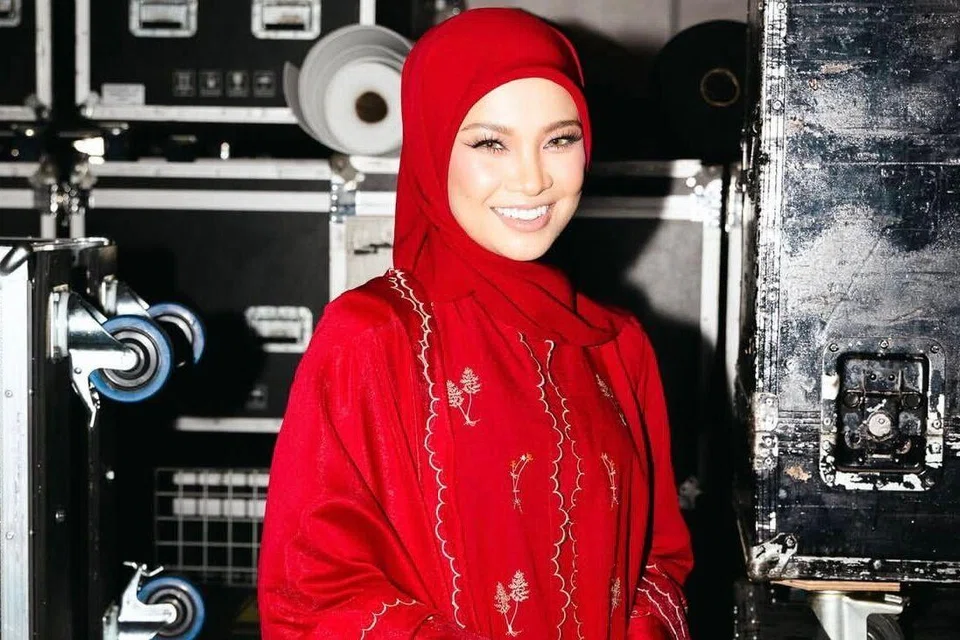 nabila razali, penyanyi Malaysia