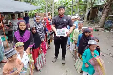 IBADAH KORBAN DIPANTAU: Pegawai Nur Insan, Ustaz Safiuddin Ismani, ‘turun padang’ meninjau pelaksanaan ibadah korban Nur Insan di India pada 2022.