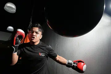 GHAIRAH KEMBALI DI PENTAS DUNIA: Nazri (gambar atas) dan Loh akan bersaing di di Kejohanan Dunia Tinju Tendang Senior dan Master WAKO 2021 di Jesolo Lido, Italy, pada 15 hingga 24 Oktober ini. - Foto BH oleh NG SOR LUAN