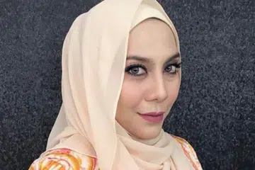 Zehra Zambri, selebriti malaysia