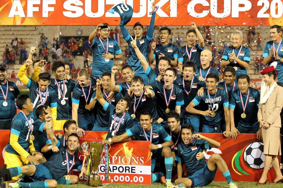 Pasukan Singa menjulang Piala AFF Suzuki Cup 2012. 