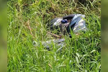 Mayat seorang remaja perempuan bersama sebuah motosikal ditemukan di dalam parit di Parit Changkat, Sungai Haji Dorani, Sungai Besar, Selangor. 