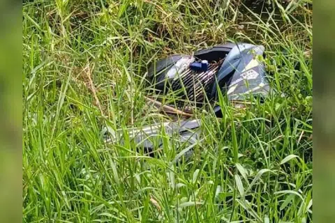 Mayat seorang remaja perempuan bersama sebuah motosikal ditemukan di dalam parit di Parit Changkat, Sungai Haji Dorani, Sungai Besar, Selangor. 