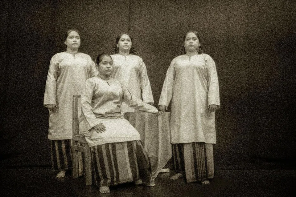 BALADA TUN FATIMAH: Ia merupakan adaptasi daripada sejarah Melayu dan naskhah Zaihasra, Puisi Balada Tun Fatimah. - Foto TEATER KAMI