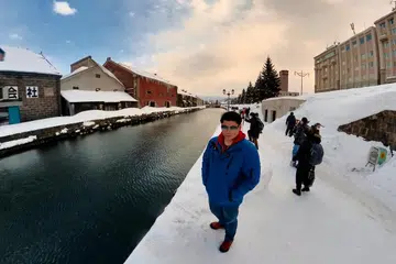 Encik Muhamad Fariqqin Anuar berkunjung ke terusan Otaru di Hokkaido, Jepun pada Februari 2023. Terusan itu dibina pada 1923 untuk membolehkan kapal kecil membawa barangan ke gudang.