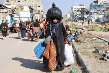 Para penduduk Palestin di Gaza, khususnya di Beit Lahia, terus hidup berpindah-randah akibat serangan tentera Israel yang masih berterusan di utara Gaza.