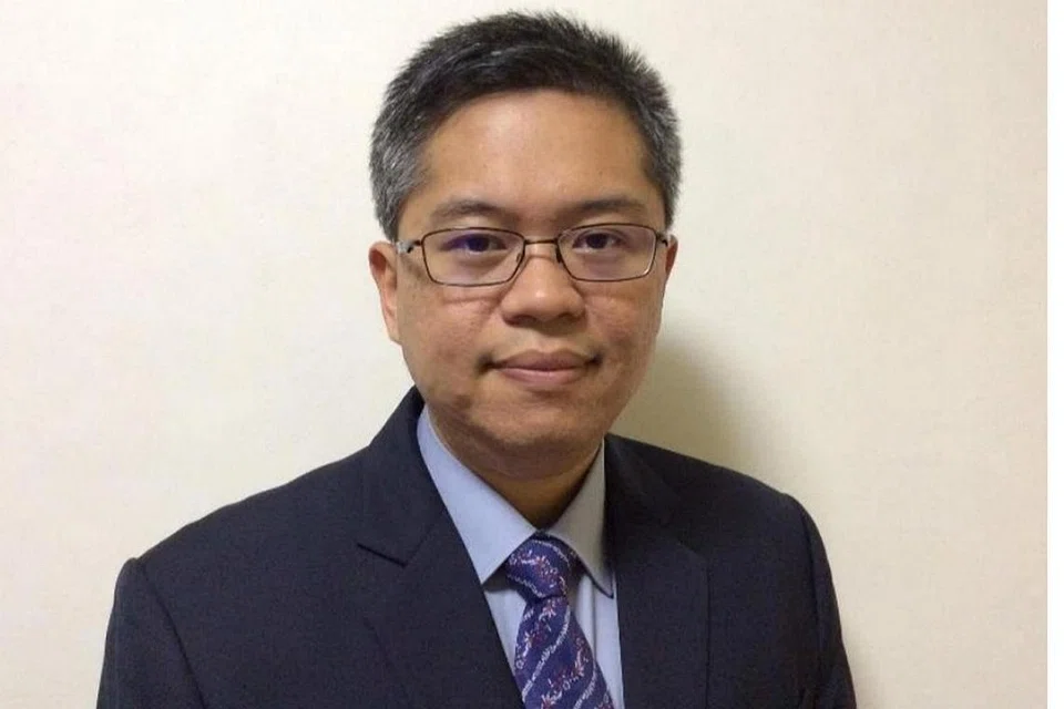 DR NORSHAHRIL SAAT