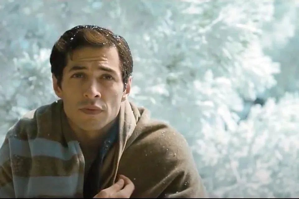 RELA BERKORBAN: Sang penyajak dalam filem Turkey, 'The Butterfly's Dream' ini sanggup merentasi kesukaran hidup dan mengorbankan persahabatannya demi memenangi cinta jelitawan kaya yang juga menjadi rebutan teman karibnya. - Foto PESTA FILEM EROPAH