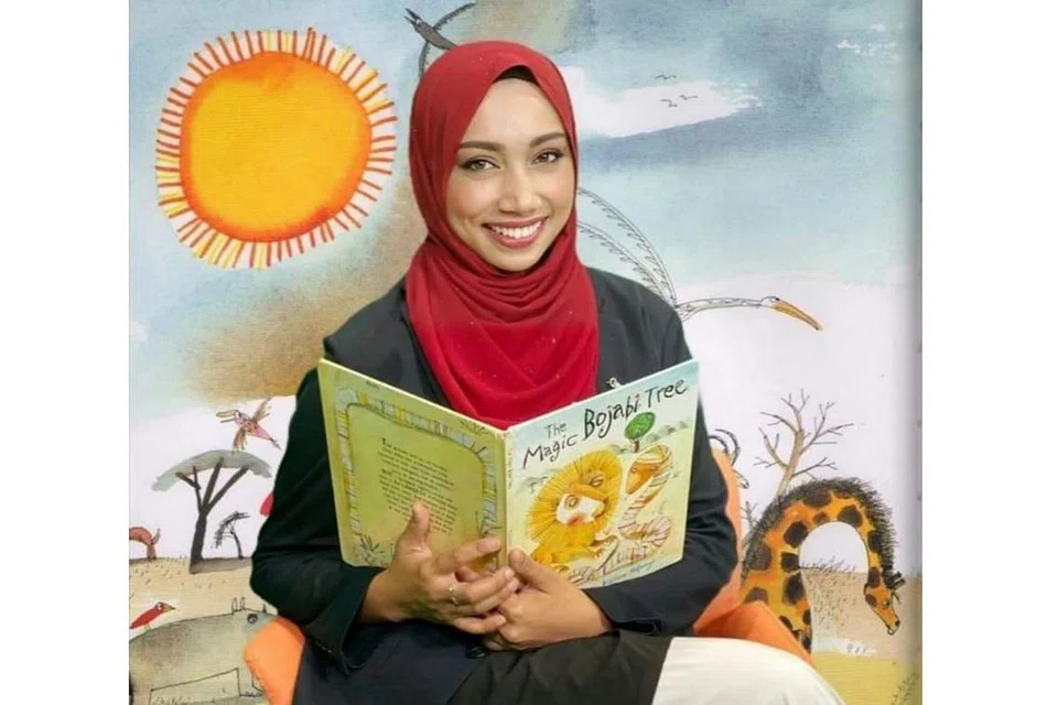 CIK NORETTA: Berharap dapat mendorong generasi muda untuk lebih suka membaca dan meningkat kemahiran mereka dari segi menulis. - Foto ihsan CIK NORETTA JACOB