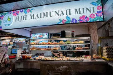 CAWANGAN MINI DIPERLUAS : Selepas pembukaan cawangan mini kelima di pusat makanan Boleh Boleh! yang terletak di Clementi Mall, Restoran Hajah Maimunah akan buka satu lagi cawangan di kawasan barat Westgate bulan depan. 