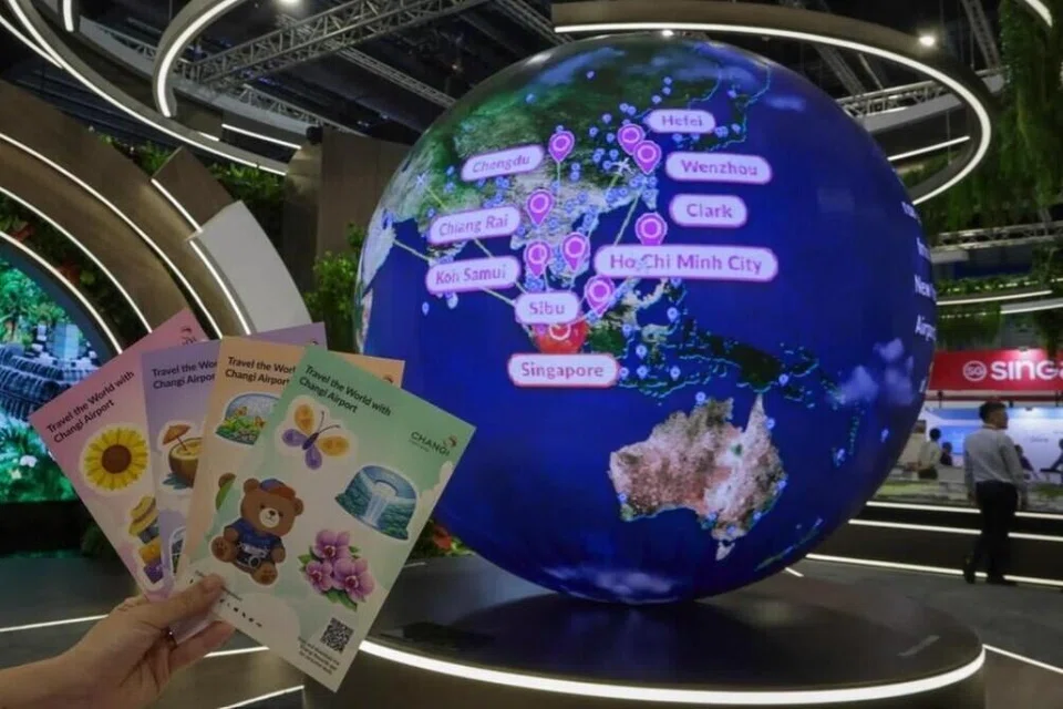 Main permainan dengan animasi di skrin besar dan bawa pulang pelekat percuma.