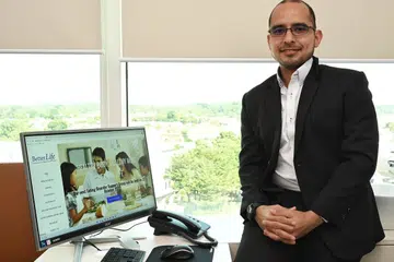 BOLEH JEJAS SESIAPA: Dr Syed Harun Alhabsyi berkata kemurungan boleh menjejas sesiapa sahaja tanpa mengira usia, jantina, bangsa atau status sosioekonomi. 