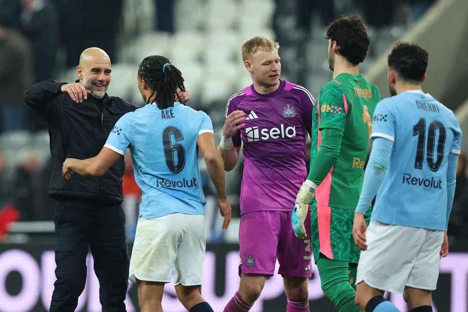 Pengurus Manchester City, Pep Guardiola (paling kiri) meraikan kemenangan 3-1 ke atas Newcastle United pada pusingan kelima Piala FA Inggeris di St James’ Park, Newcastle, pada 7 Mac 2026