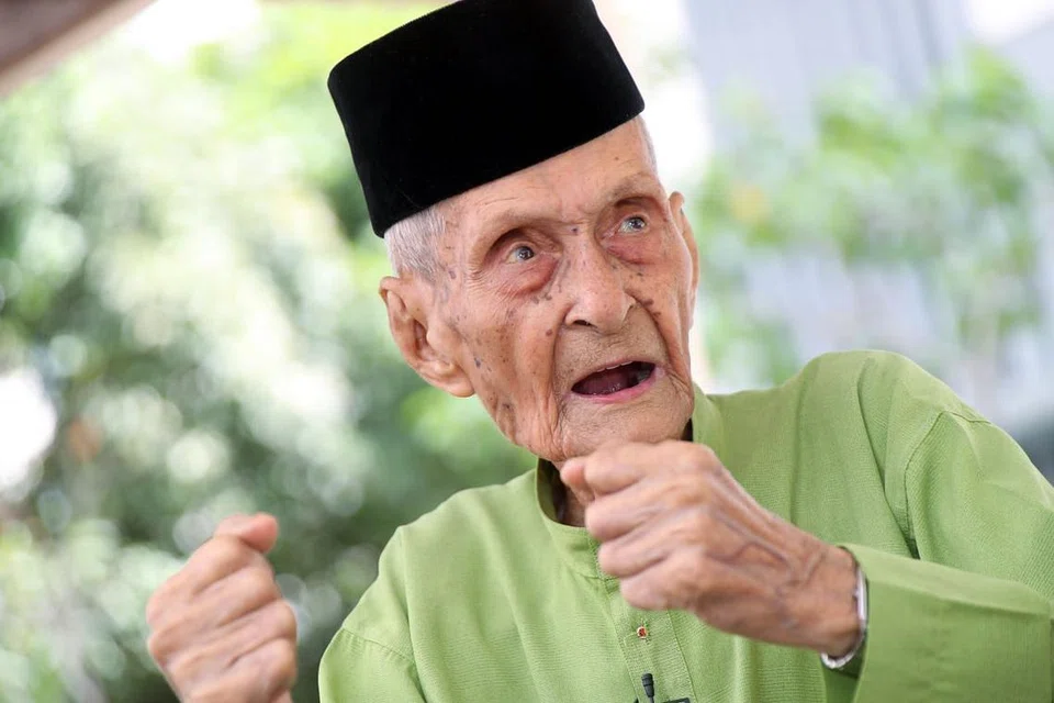 Encik Yusof Bin Mohammad, 98 tahun singkap zaman lama 
