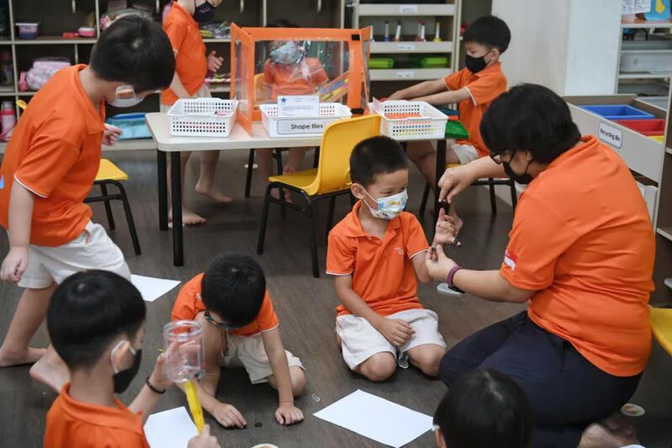 DEMI KESELAMATAN: CCTV akan diperlukan di tempat akses utama dan kawasan yang digunakan oleh kanak-kanak seperti bilik darjah, bilik kegiatan, kawasan permainan dalam premis dan bilik tidur bayi. 