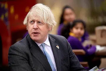 KOMITED: Kerajaan Johnson menetapkan £2.8 juta dalam belanjawan bagi memulakan proses bida hos Piala Dunia 2023. - Foto AFP