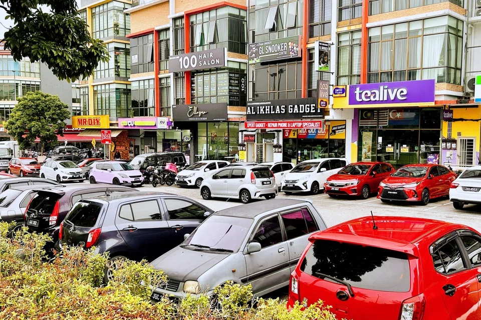 Jalan Geroda, Larkin, Johor Bahru.