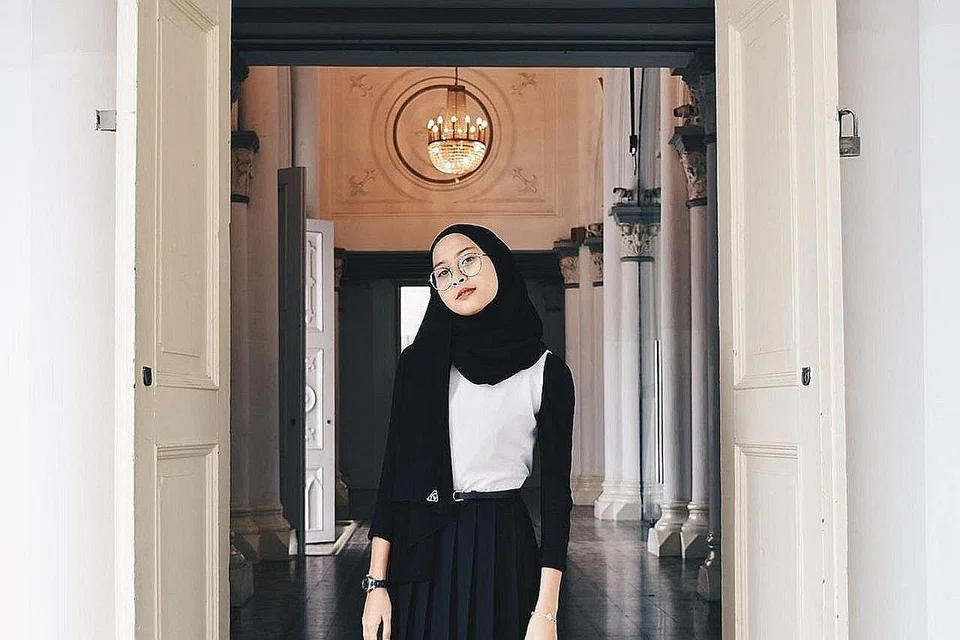 CIK NURIN JAZLINA MAHBOB: Telah disuruh membuka tudungnya oleh pegawai Tangs. - Foto ihsan NURIN JAZLINA MAHBOB