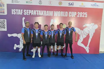 Skuad nasional Singapura (dari kiri)  Muhammad Khairilshamy Shamsudin, Muhammad Danish Irfan Muhamad Faizal,Akmal Musyarraf Rostam , Abdul Hammirruddin Noor ,Youri Adli Fathullah Ahmadi, dan Zaihirrman Zaharudin. Mereka tewas kepada India di peringkat suku akhir kategori Quadran. Kini mereka akan tumpukan perhatian mereka kepada kategori regu pula pada 24 Mac.