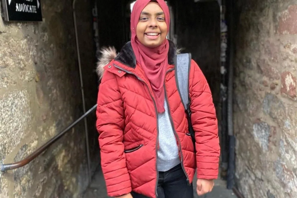 DIDORONG MINAT MENDALAM: Cik Afra Farveen Mohamad Haneefa, pengasas bersama syarikat pemula, Verde, yang menanam iltizam merapatkan jurang antara manusia dengan makanan sambil mempromosikan kemampanan.