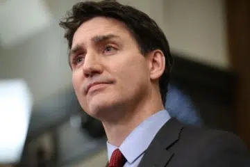 Rundingan Presiden Amerika Syarikat Encik Donald Trump dengan Perdana Menteri Canada Encik Justin Trudeau (gambar) tidak membuahkan kejayaan segera.