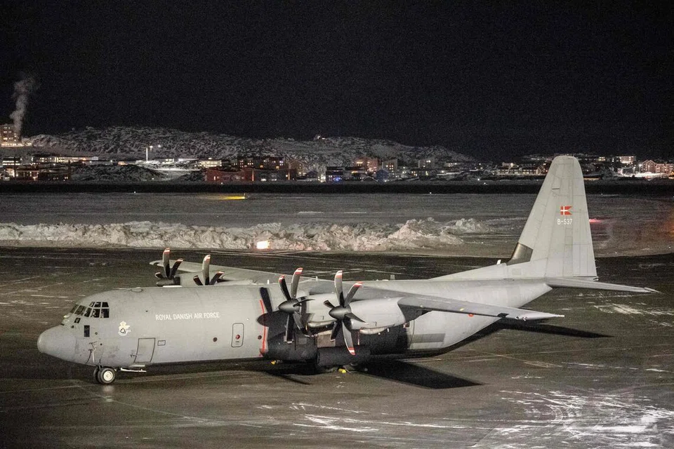nuuk, hercules C-130J