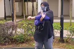 JAGA BADAN 'BERJEMAAH': Di samping menjaga pemakanan dan bersenam dalam usahanya terus mengurangkan berat badan, Cik Mastura Aidel Abu Bakar kini membantu orang lain dengan menyediakan program hidangan terancang. - Foto ihsan MASTURA AIDEL ABU BAKAR