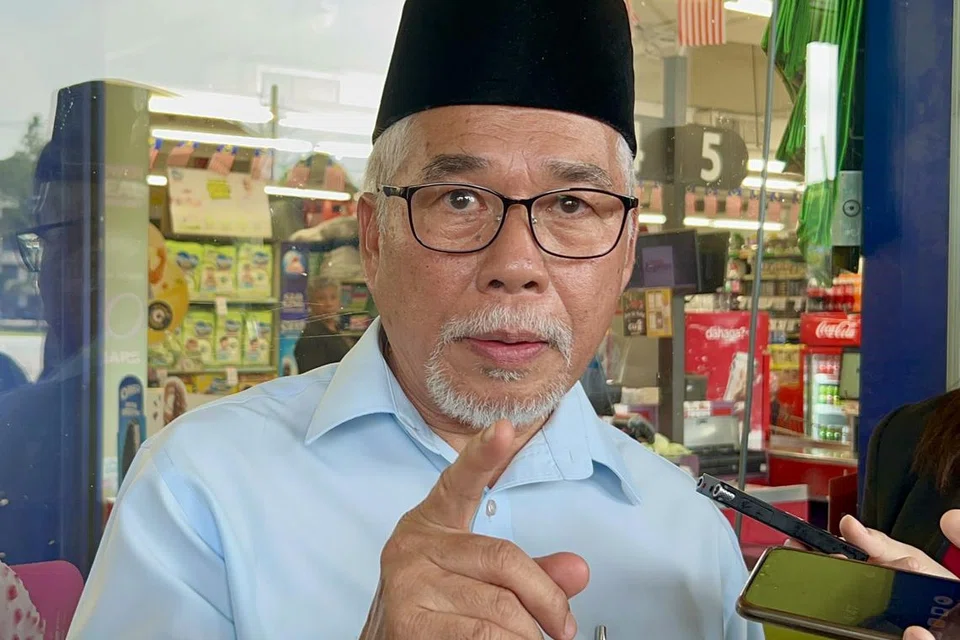 Ahli Parlimen Pasir Gudang, Encik Hassan Abdul Karim.