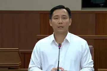 Parlimen, polis, pelanggaran, serius