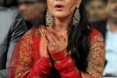KEMBALI BERLAKON: Preity Zinta masih diingati meskipun tidak berlakon sejak empat tahun lalu dan kini dijangka kembali dalam sebuah filem terbaru. - Foto AFP